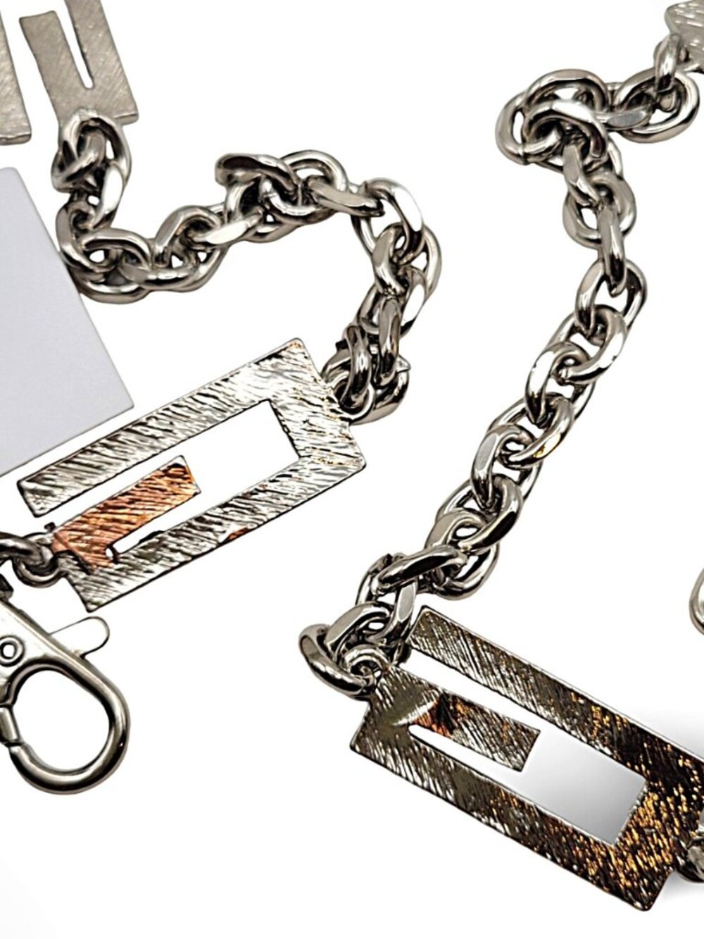 NWT Guess Logo Chain Belt L/XL - Picture 10 of 10